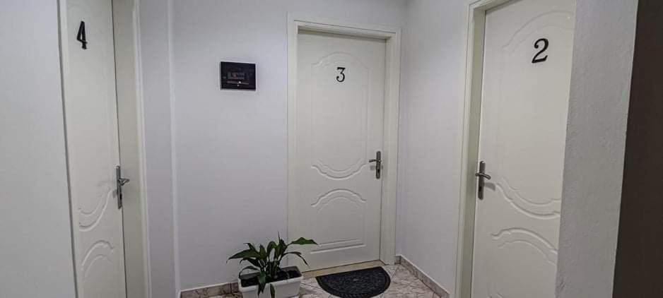 Hotel Klironomi Sarande Luaran gambar